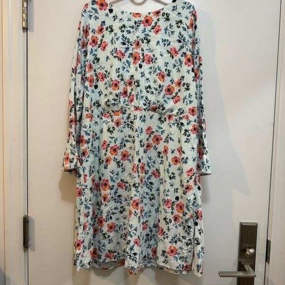 LOFT Floral Tunic Tie Back Bell Sleeve Boho Style Mini Dress Size 14 - Picture 4 of 15